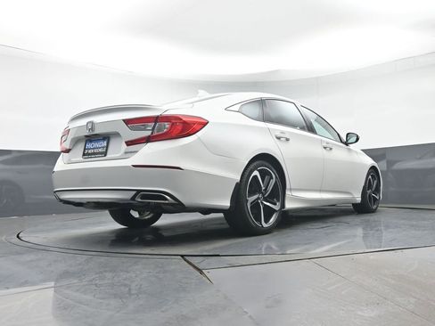 Used 2020 Honda Accord Sport image 29