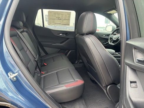 New 2026 Chevrolet Equinox RS w/ Convenience Package III FWD image 13