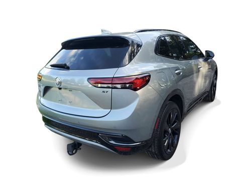 Used 2023 Buick Envision Essence w/ Sport Touring Package AWD/4WD image 4