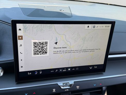New 2026 Lexus ES 500e AWD/4WD image 17