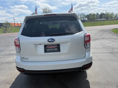 Used 2018 Subaru Forester 2.5i Premium w/ All-Weather Package image 6