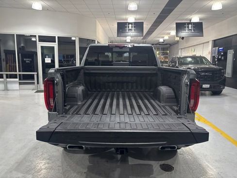 Used 2024 GMC Sierra 1500 Denali w/ Denali Reserve Package AWD/4WD image 38