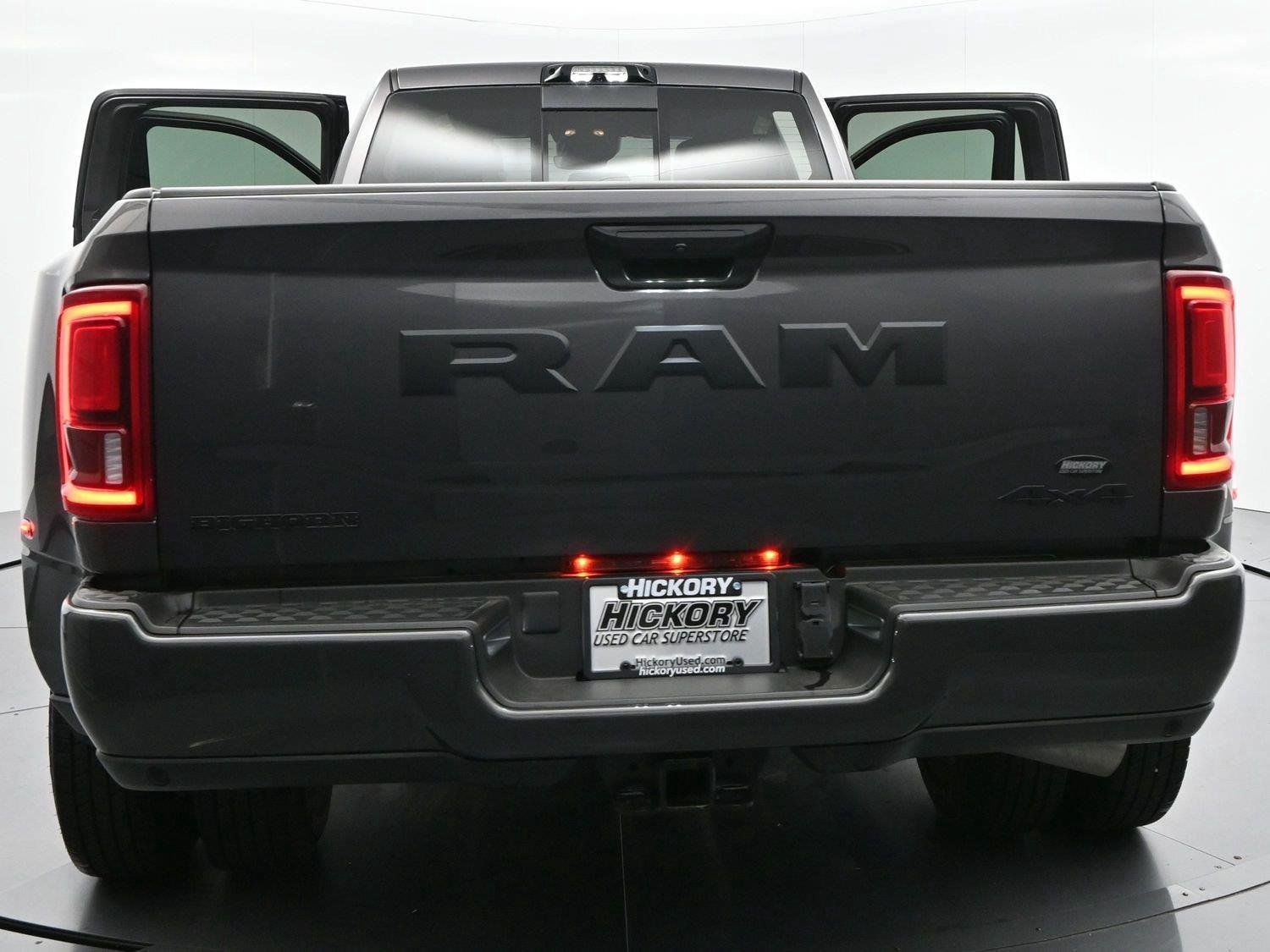 Used 2026 RAM 3500 Big Horn AWD/4WD image 39