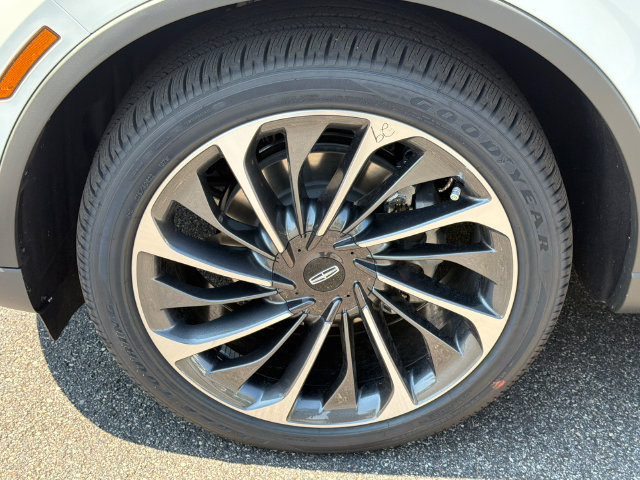 New 2026 Lincoln Aviator Reserve AWD/4WD image 12