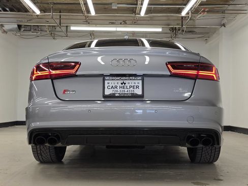 Used 2017 Audi S6 Prestige w/ S6 Sport Package AWD/4WD image 10