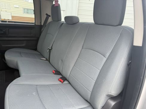 Used 2013 RAM 3500 ST w/ SXT Appearance Group image 34