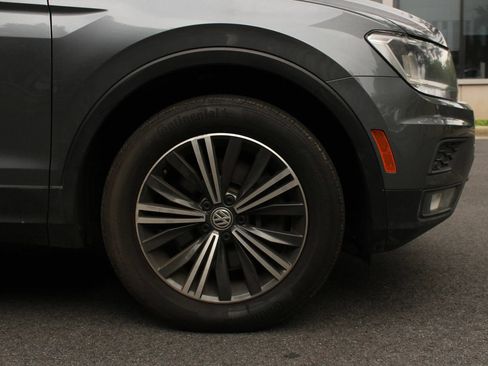 Used 2019 Volkswagen Tiguan SEL AWD/4WD image 4