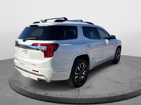 Certified 2020 GMC Acadia Denali w/ Denali Ultimate Package image 8