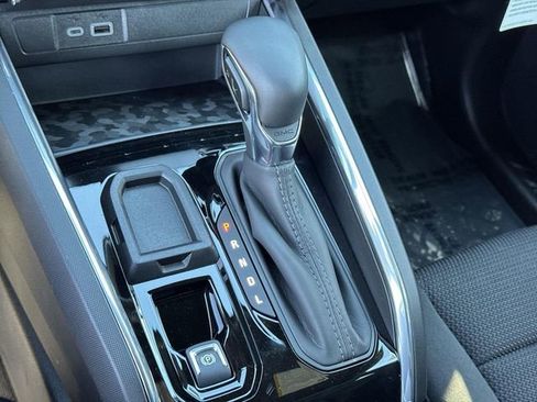 New 2026 GMC Canyon Elevation image 13