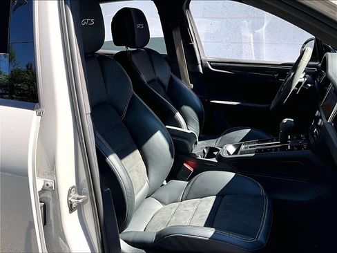 Certified 2023 Porsche Macan GTS AWD/4WD image 12