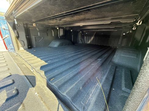 Used 2022 Chevrolet Silverado 2500 LT w/ Convenience Package image 25