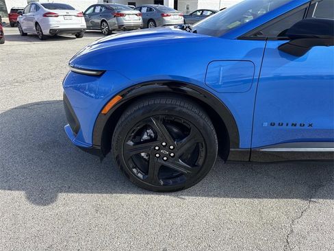 Used 2025 Chevrolet Equinox EV RS w/ Convenience Package II image 30