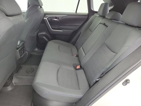 Used 2022 Toyota RAV4 SE AWD/4WD image 13
