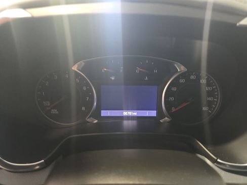 Used 2021 Chevrolet Blazer LT w/ Sound & Technology Package AWD/4WD image 17