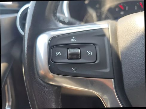 Used 2020 Chevrolet Blazer LT image 24