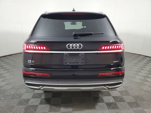 Used 2021 Audi Q7 3.0T Premium AWD/4WD image 5