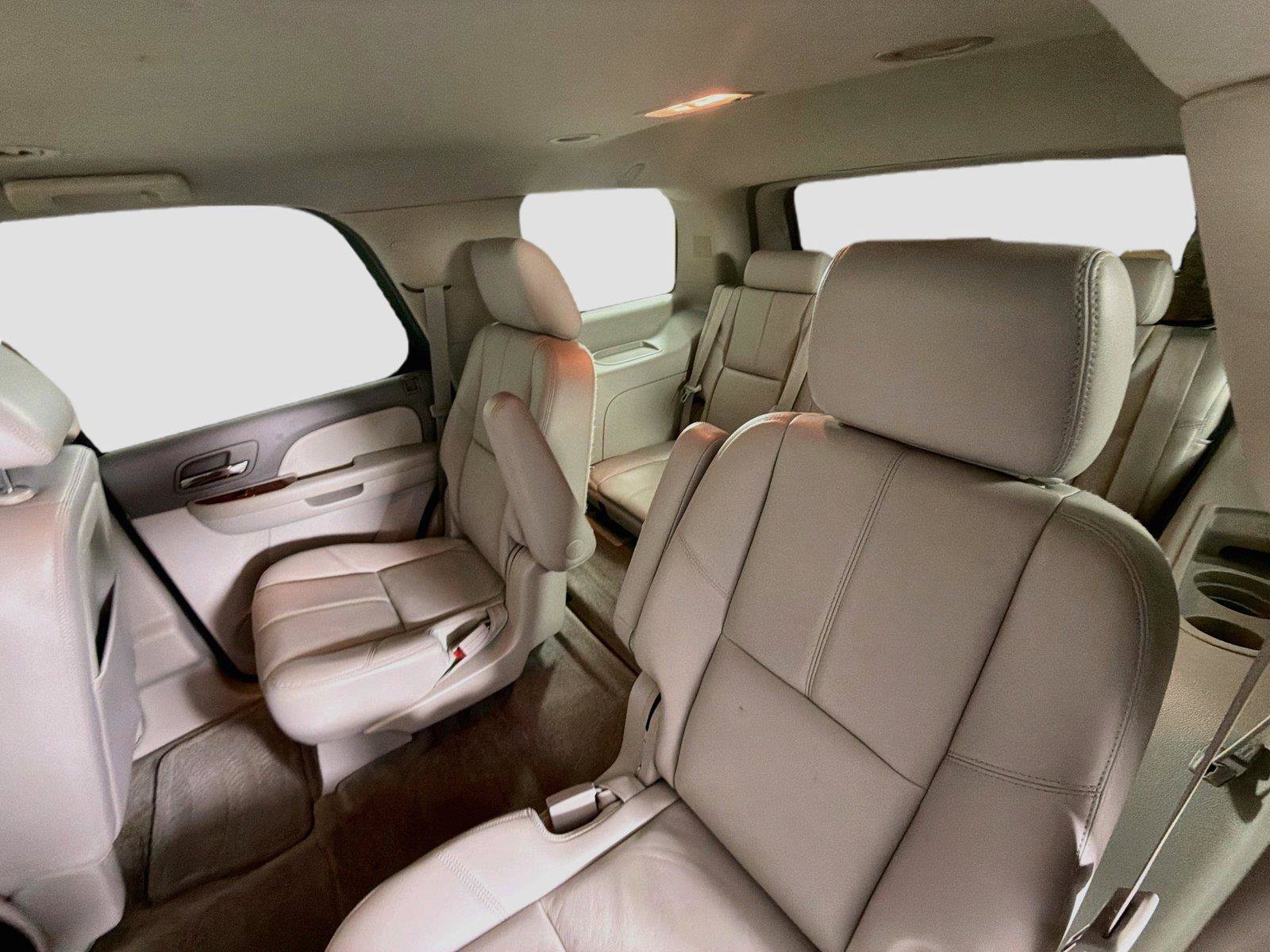 Used 2013 Chevrolet Tahoe LT w/ Texas Edition RWD image 23