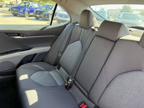 Used 2024 Toyota Camry LE FWD image 32