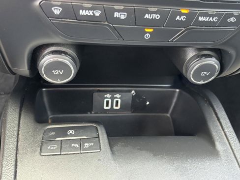 Used 2019 Ford Ranger XLT w/ Equipment Group 301A Mid image 24