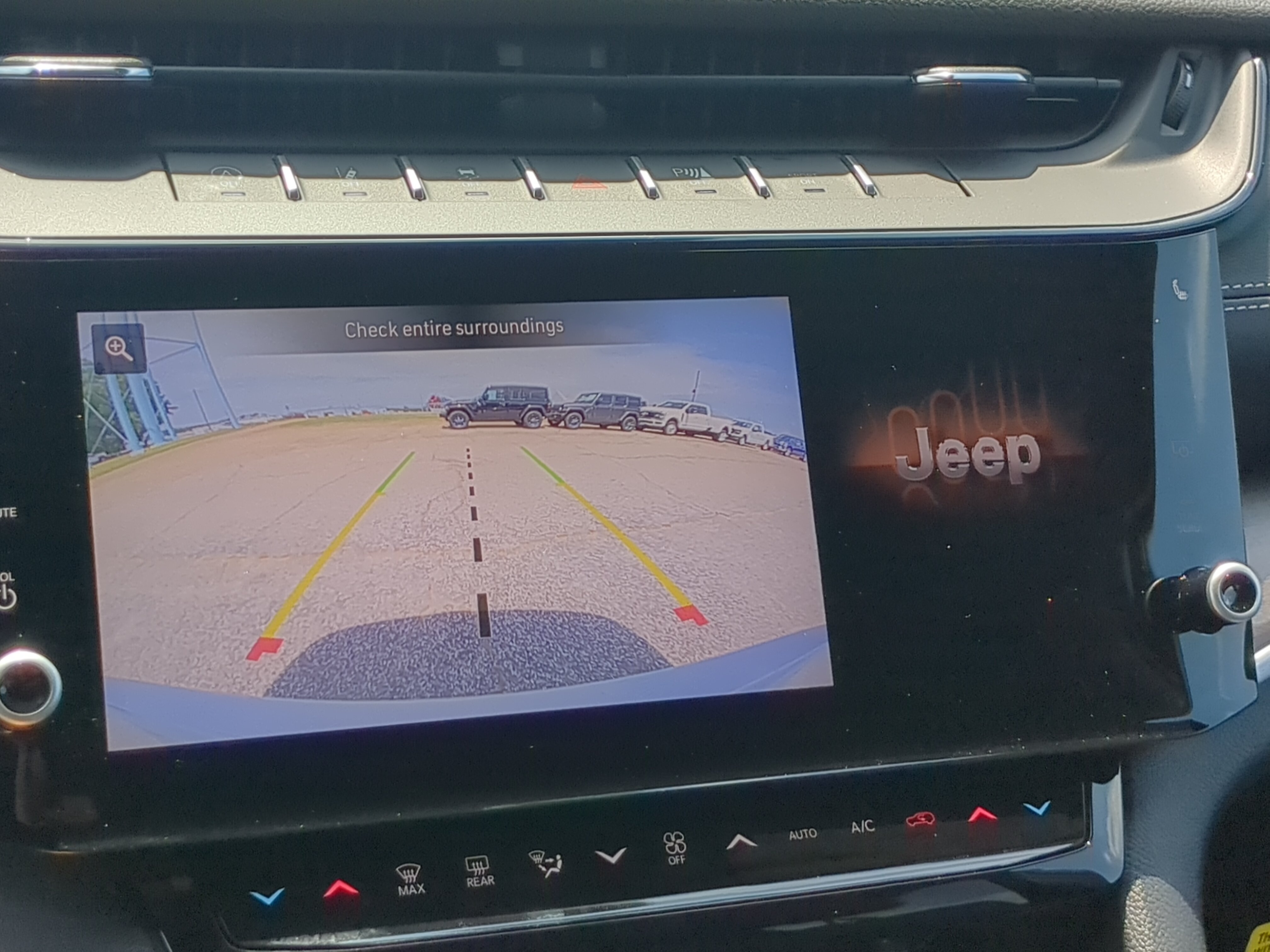 New 2026 Jeep Grand Cherokee Altitude RWD image 19