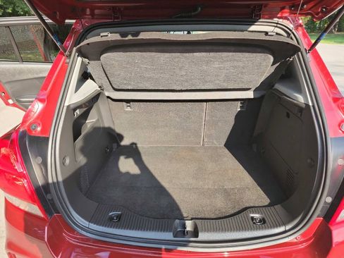 Used 2022 Chevrolet Trax LT w/ Driver Confidence Package image 30