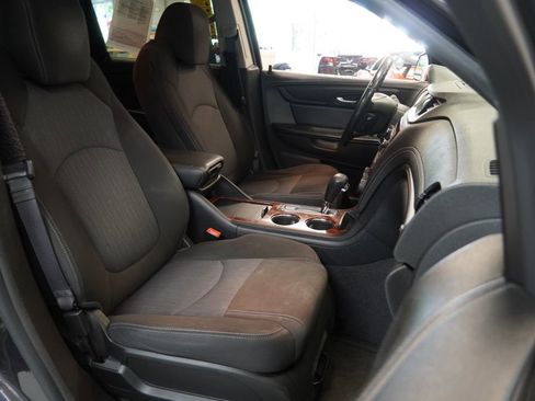 Used 2014 Chevrolet Traverse LT FWD image 35