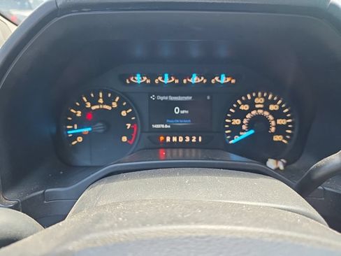 Used 2016 Ford F150 XL w/ Equipment Group 101A Mid RWD image 5