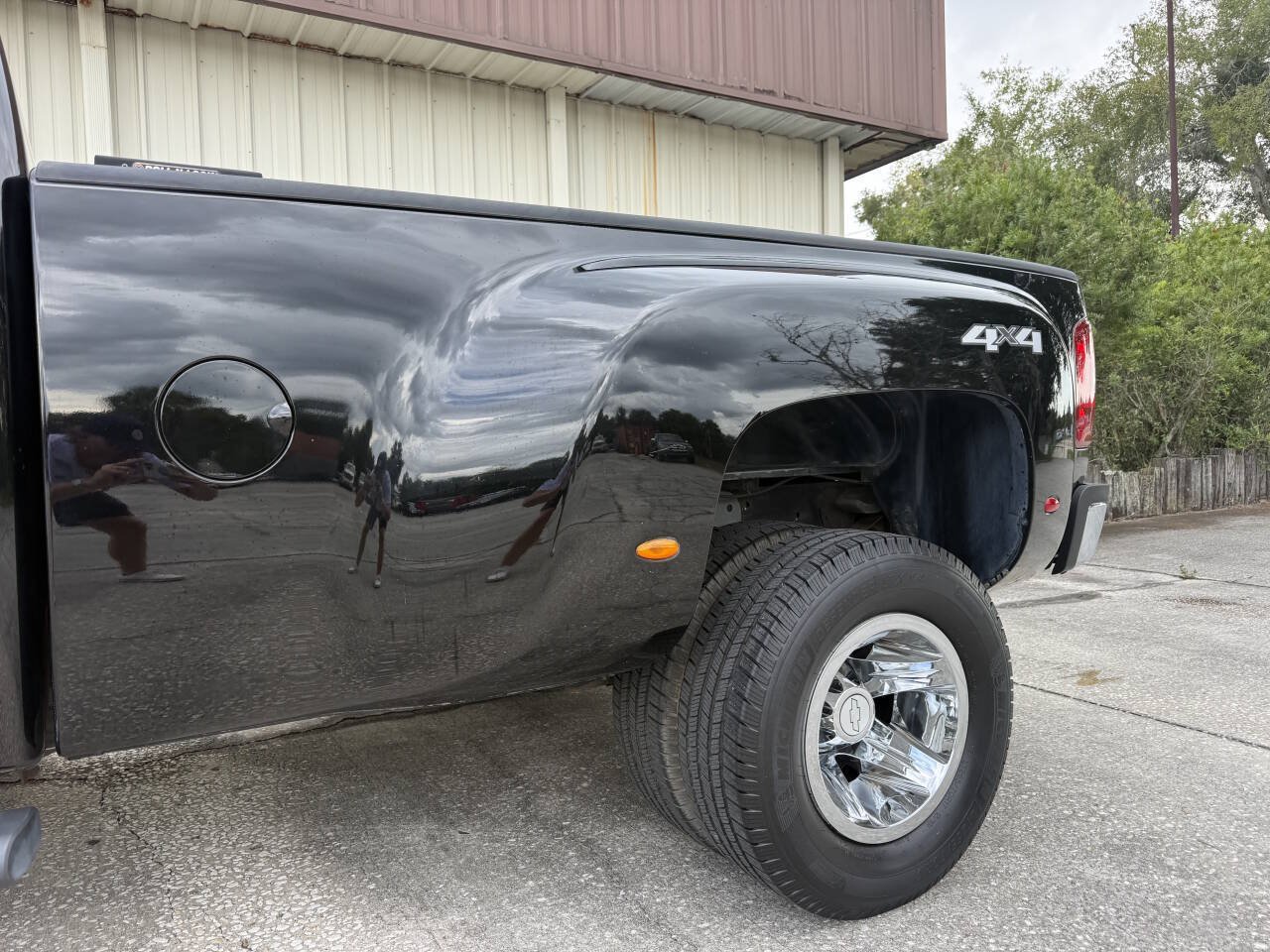 Used 2008 Chevrolet Silverado 3500 LTZ AWD/4WD image 6