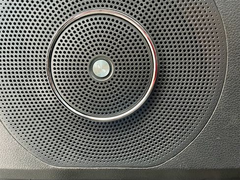 Used 2024 Ford Expedition Limited image 19