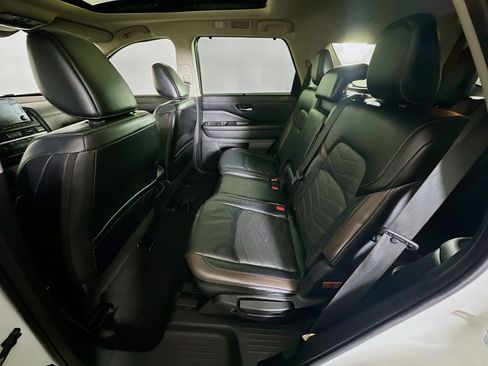 Used 2023 Nissan Pathfinder Platinum w/ Cargo Package FWD image 30
