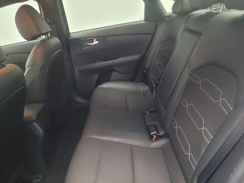 Used 2023 Kia Forte GT-Line w/ GT-Line Technology Package FWD image 18