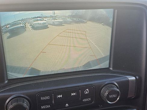 Used 2018 Chevrolet Silverado 1500 LT w/ All Star Edition image 9