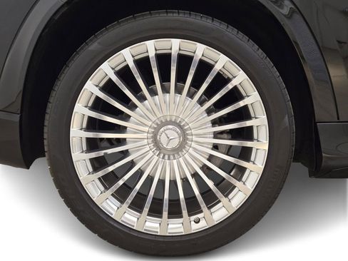 Used 2021 Mercedes-Benz Maybach GLS 600 4MATIC image 7