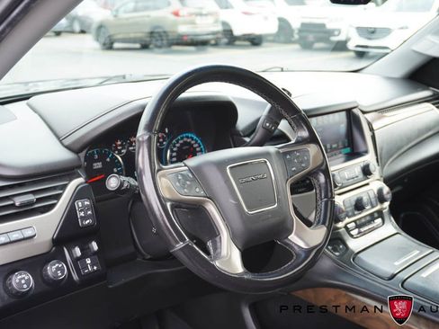 Used 2019 GMC Yukon Denali w/ Denali Ultimate Package image 29
