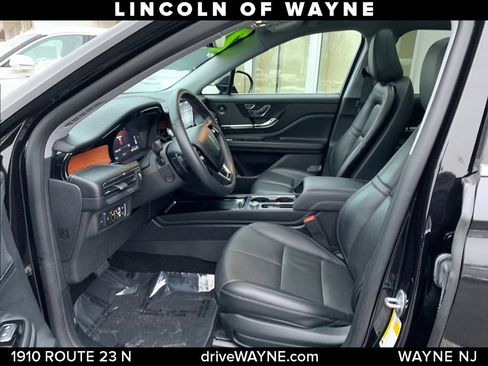 Certified 2021 Lincoln Corsair Reserve w/ Equipment Group 201A image 12