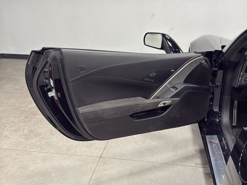 Used 2016 Chevrolet Corvette Z51 3LT w/ 3LT Preferred Equipment Group image 9