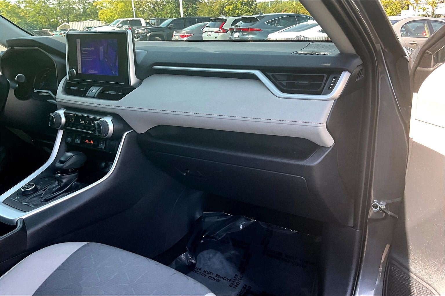 Used 2024 Toyota RAV4 XLE w/ Weather Package AWD/4WD image 15