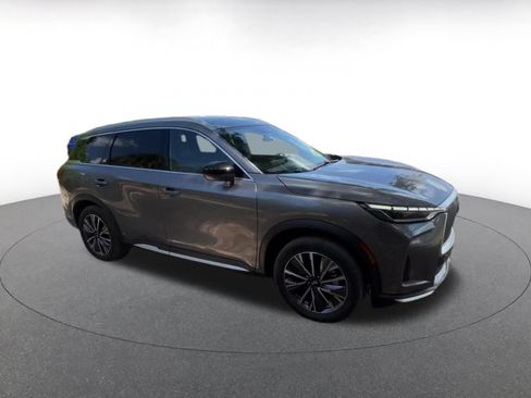 Used 2026 INFINITI QX60 Luxe FWD image 2