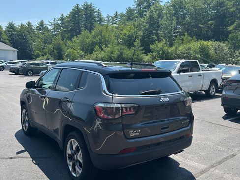 Used 2021 Jeep Compass Limited w/ Sun and Sound Group AWD/4WD image 7