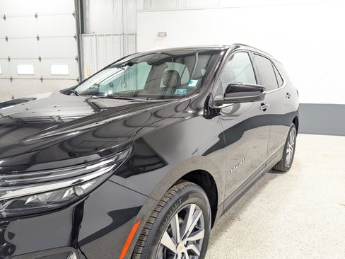 Used 2022 Chevrolet Equinox Premier AWD/4WD image 7