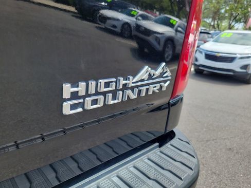 Used 2020 Chevrolet Silverado 3500 High Country w/ Z71 Off-Road Package AWD/4WD image 9
