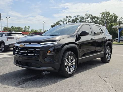 New 2027 Chevrolet Equinox LT FWD image 8