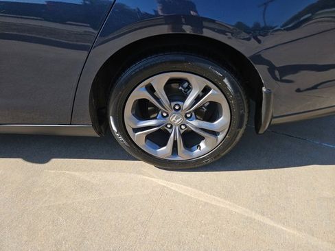 Used 2024 Honda Accord EX image 9
