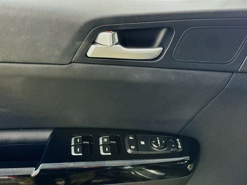 Used 2022 Kia Sportage Nightfall Edition w/ Nighfall AWD Premium Package image 21