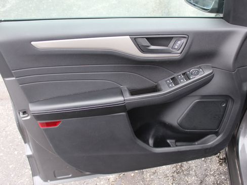 Used 2021 Ford Escape S FWD image 19