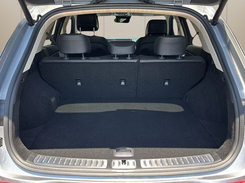 Certified 2026 Genesis GV70 2.5T AWD/4WD image 10