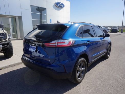 Used 2023 Ford Edge SEL w/ Sport Appearance Package AWD/4WD image 8