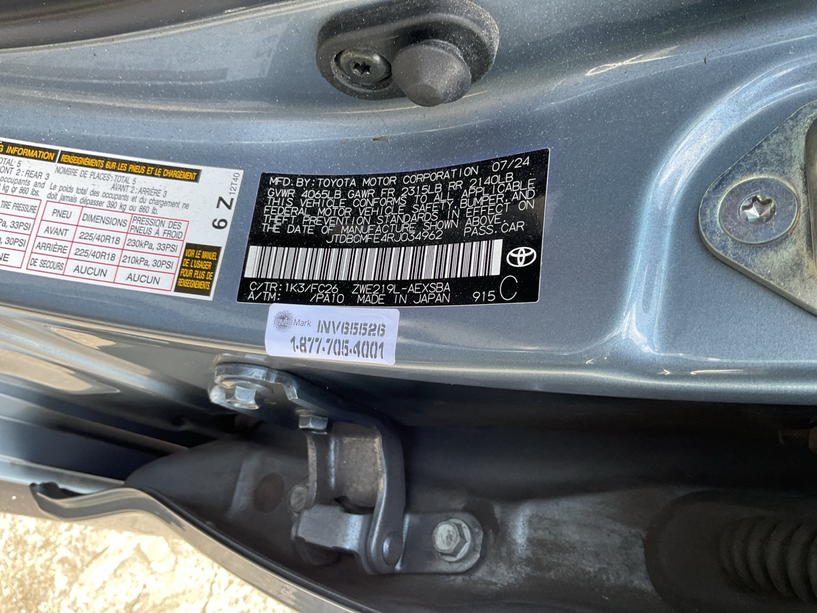 Used 2024 Toyota Corolla SE w/ SE Package FWD image 27