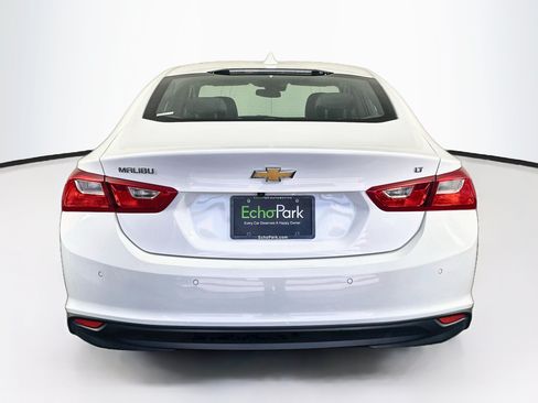 Used 2024 Chevrolet Malibu LT FWD image 7