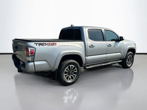 Used 2021 Toyota Tacoma TRD Sport w/ Technology Package AWD/4WD image 8